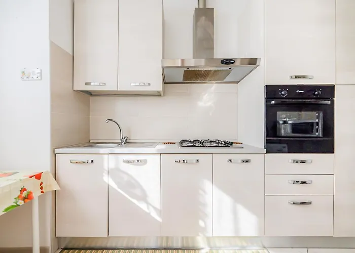 Guesthost - Sweet - Cozy In Apartment *