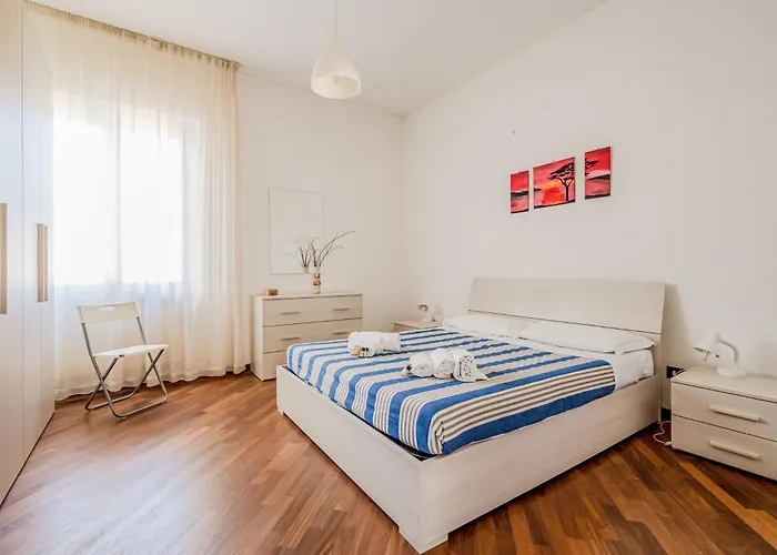 Guesthost - Sweet - Cozy In Apartment *