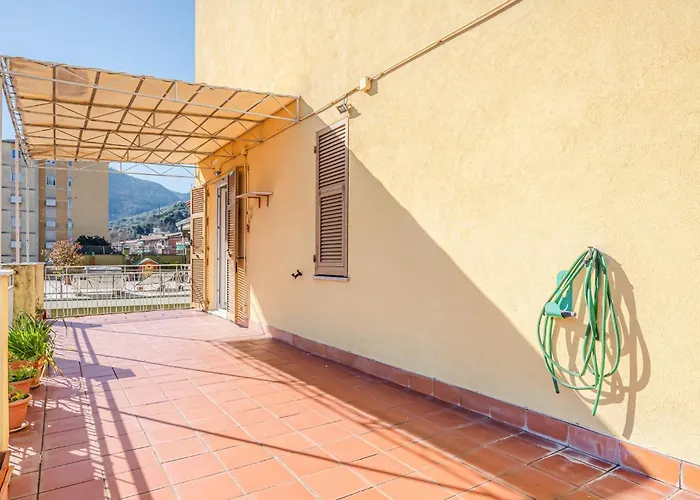 Guesthost - Sweet - Cozy In