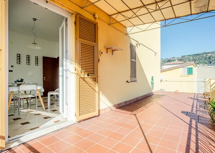 Guesthost - Sweet - Cozy In Apartment *